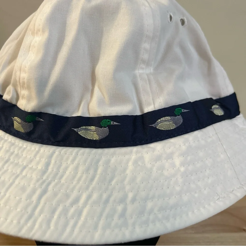 Vtg “We Cover The World” Kids Large White Sun Hat Bucket Hat Mallard Duck Print